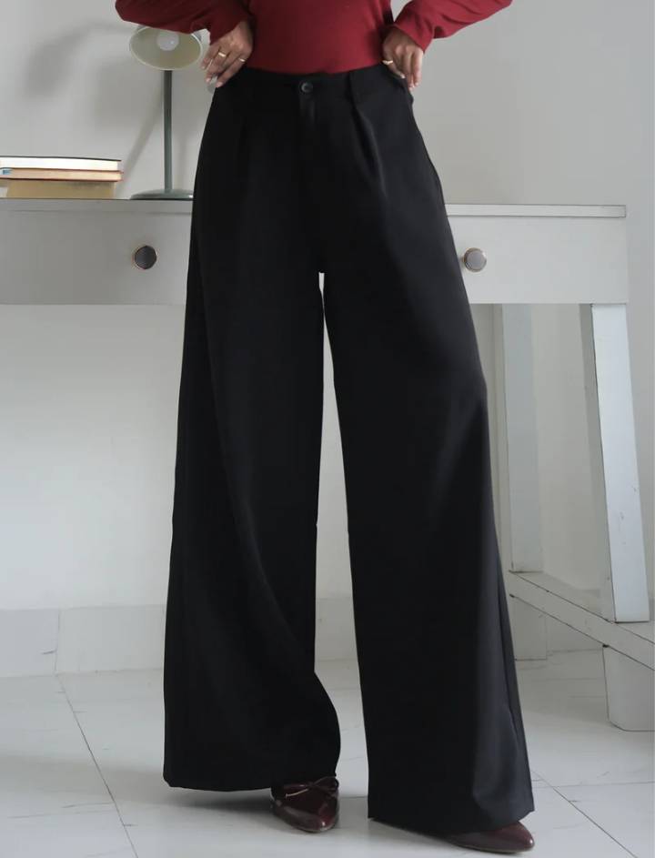 Wide Leg Korean Pants // Black