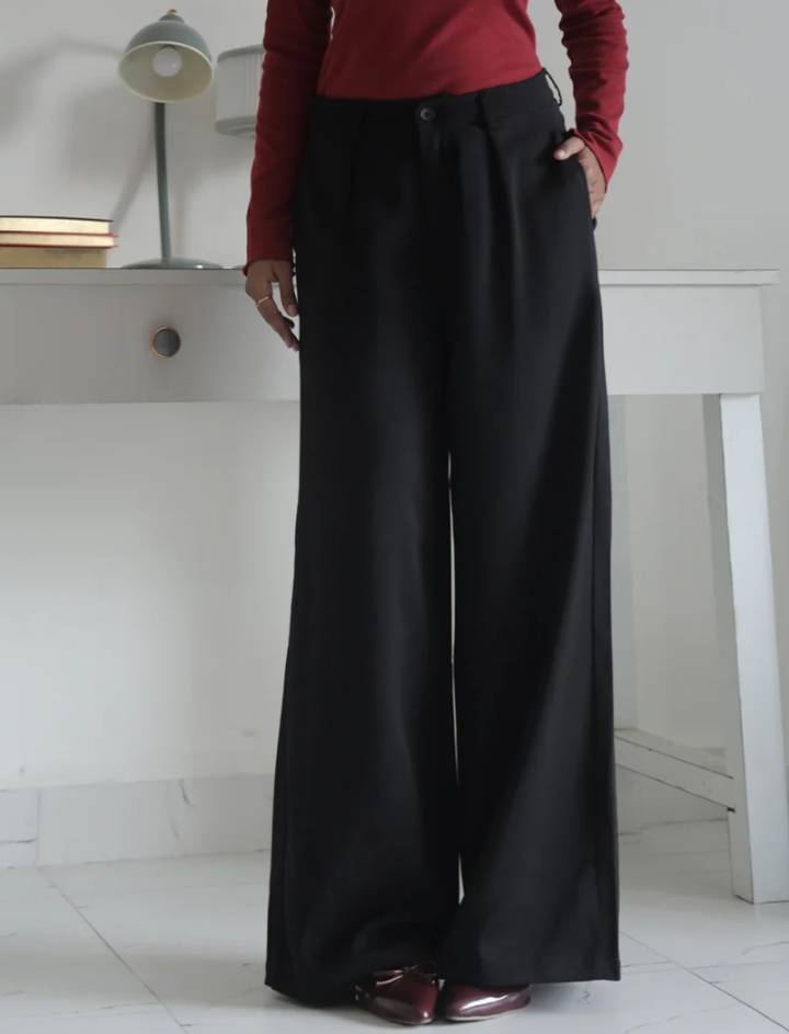 Wide Leg Korean Pants // Black