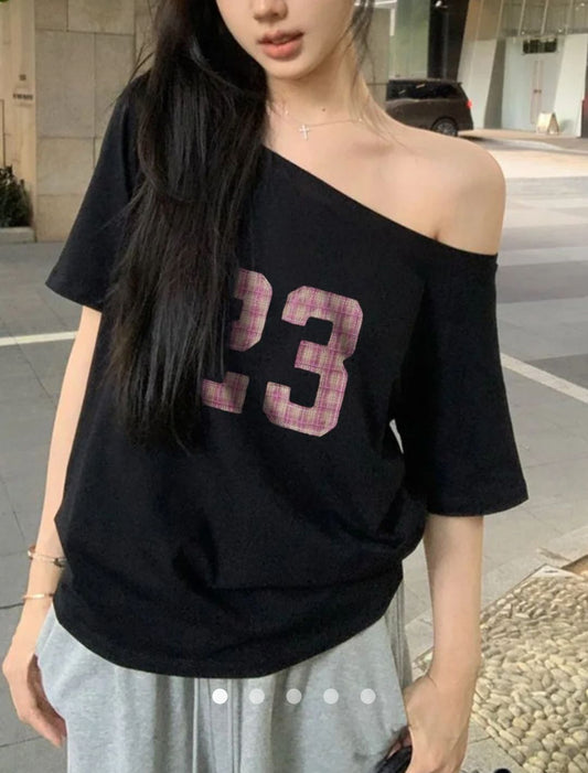 Printed Pullover T-Shirt 001 // Black