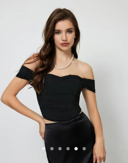 Gathered Top 001 // Black