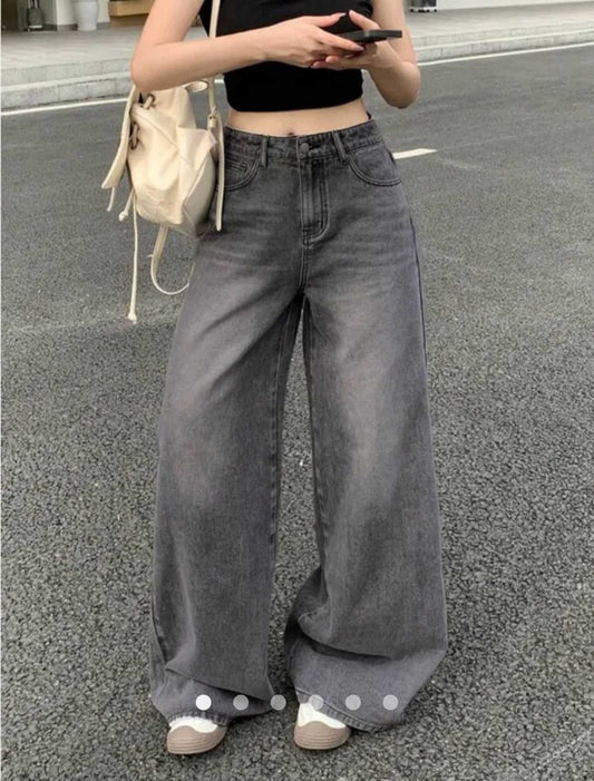 High Waist Vintage Whisker Straight Leg Jeans // Dark Grey