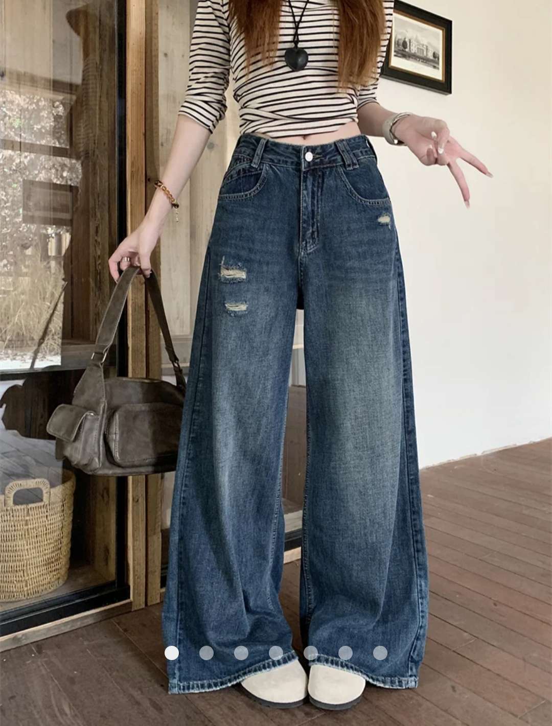 High Waist Destroy Wide Leg Jeans // Dark Wash