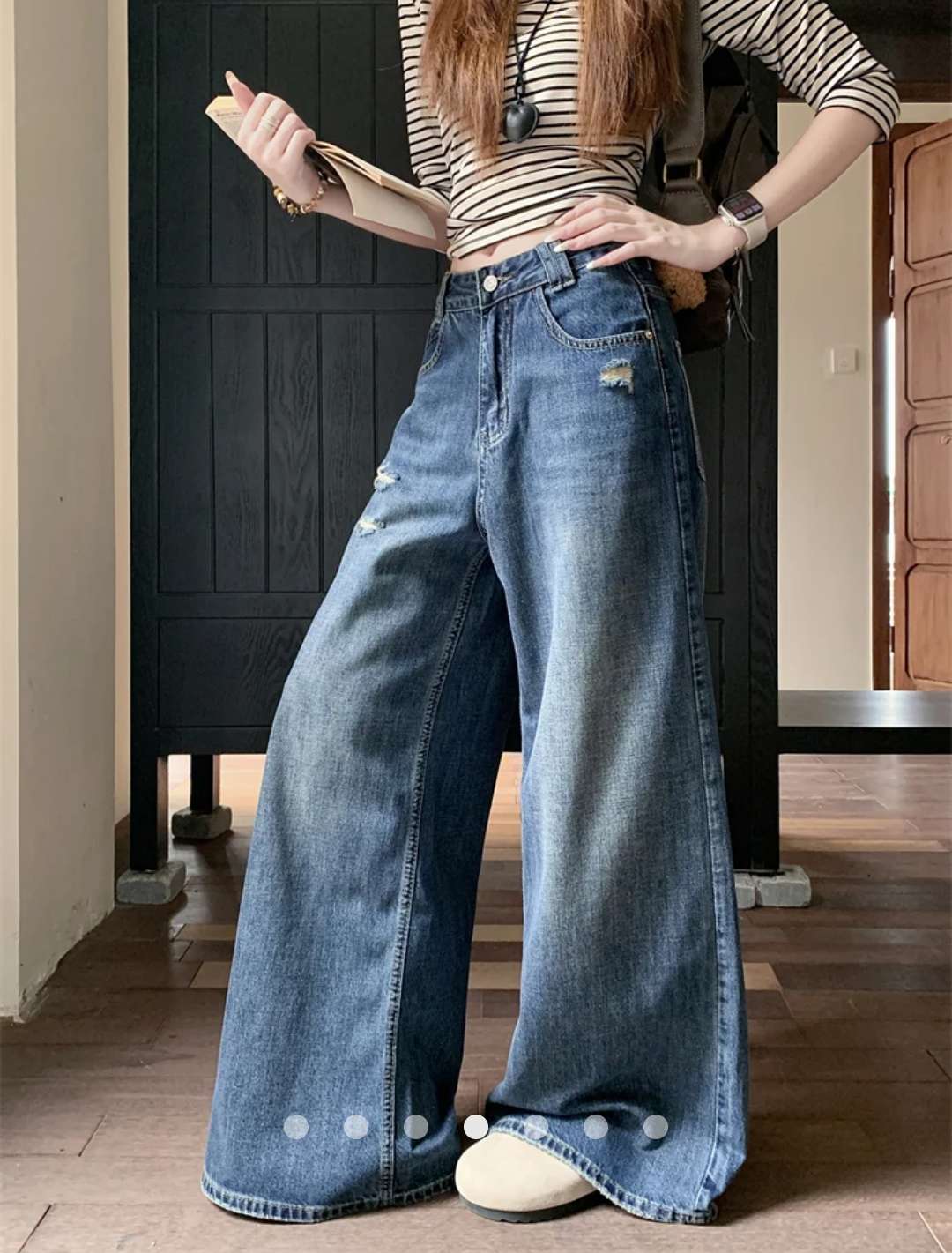 High Waist Destroy Wide Leg Jeans // Dark Wash