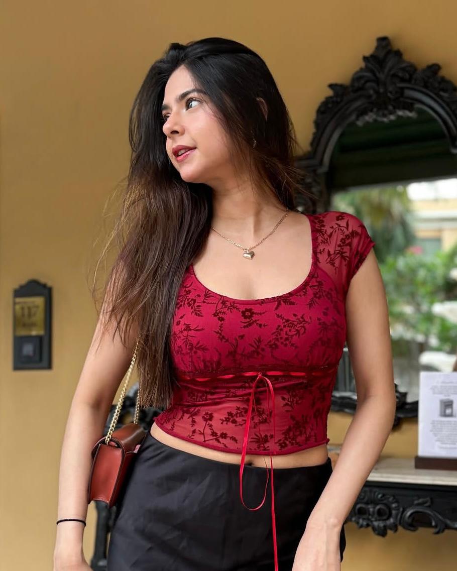 Sheer Top // Burgundy