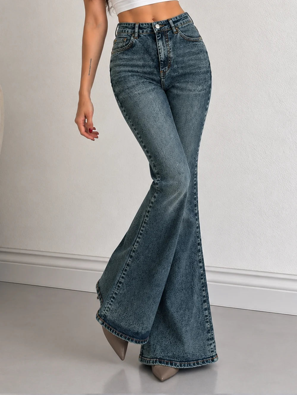 Classic Vintage Blue // Washed Bootcut Jeans