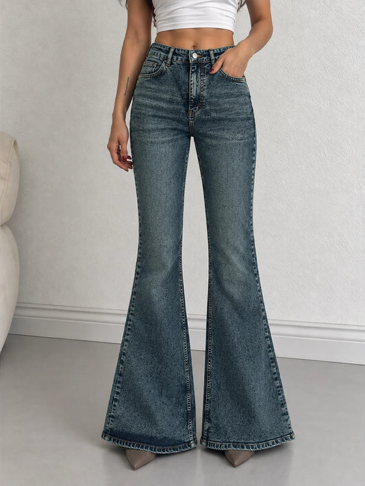 Classic Vintage Blue // Washed Bootcut Jeans